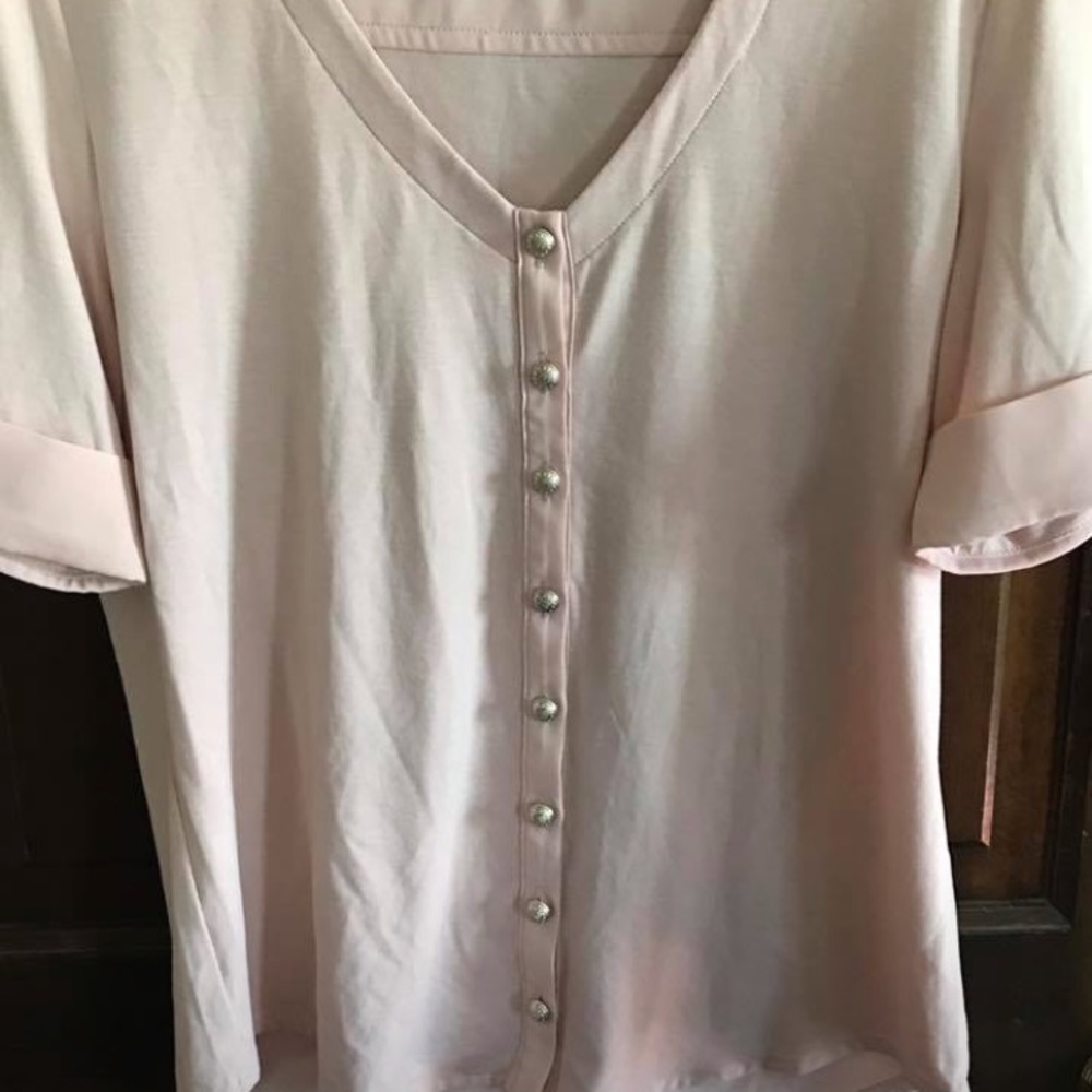 White House black market blouse!
